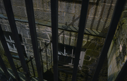 Vượt ngục Alcatraz – Đào tẩu khỏi nhà tù bất khả xâm phạm!