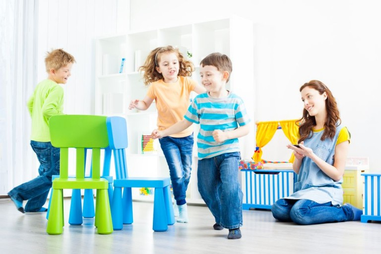 trò chơi phát triển EQ cho trẻ