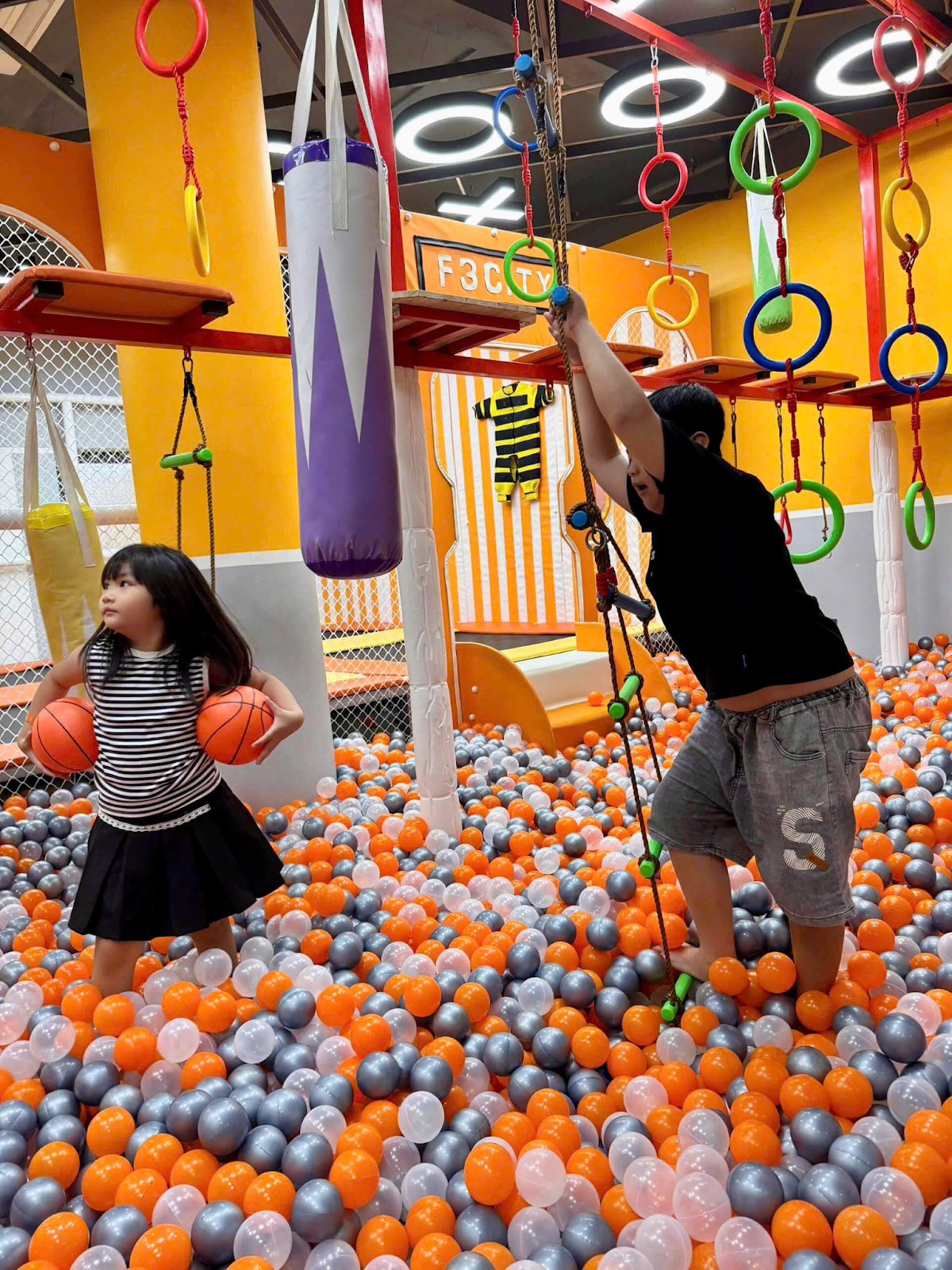 trò chơi cho trẻ tự kỷ