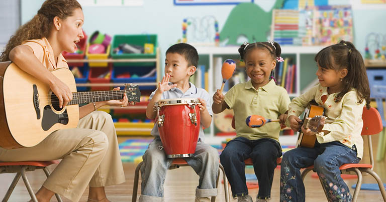 trò chơi nhóm cho trẻ