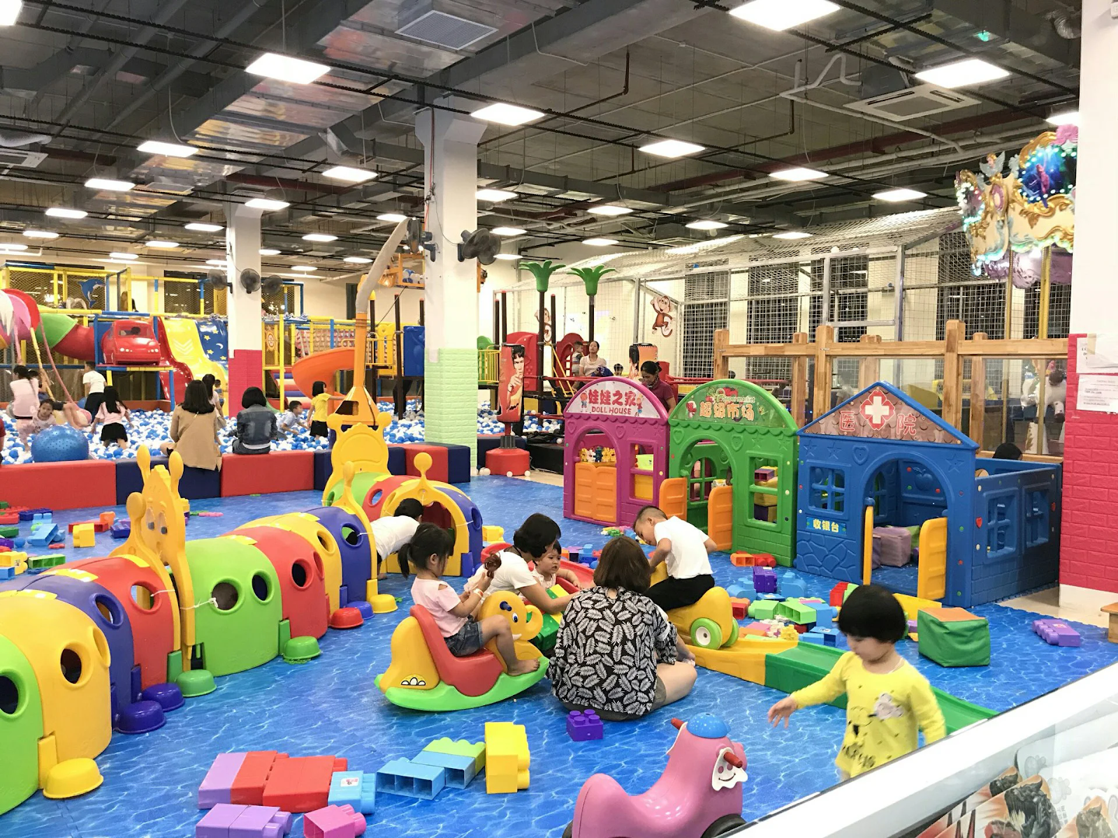 khu vui chơi cho bé 1-3 tuổi